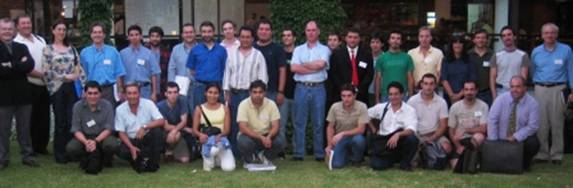 Photofamily_2007sep-LR.jpg